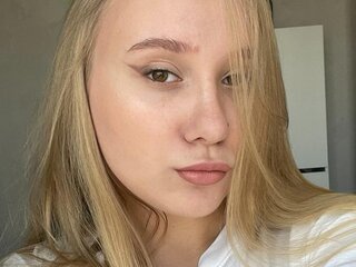 honeyblondy